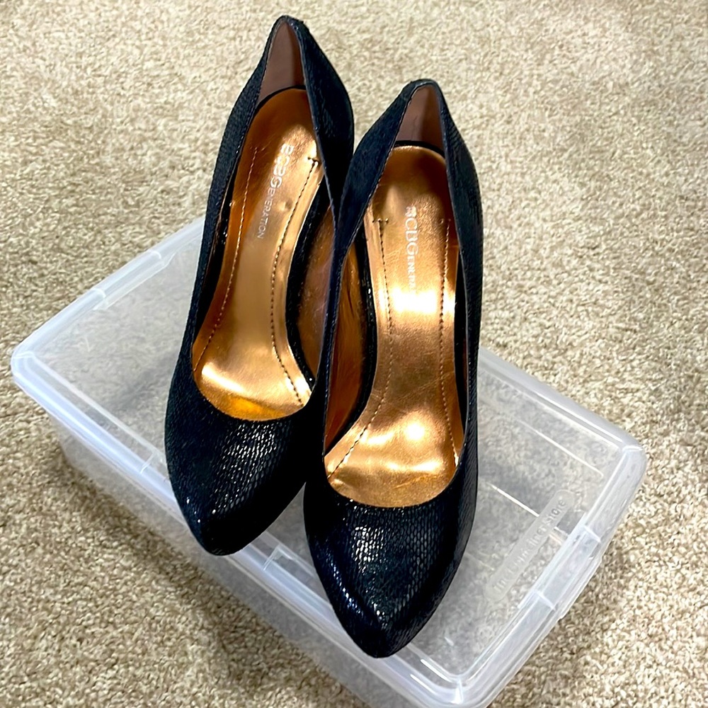 BCBG Generation, heels, black snakeskin pumps, size 8, platform